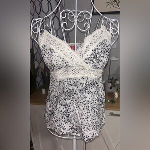 Elle Lace Trim Tank, Size XS.